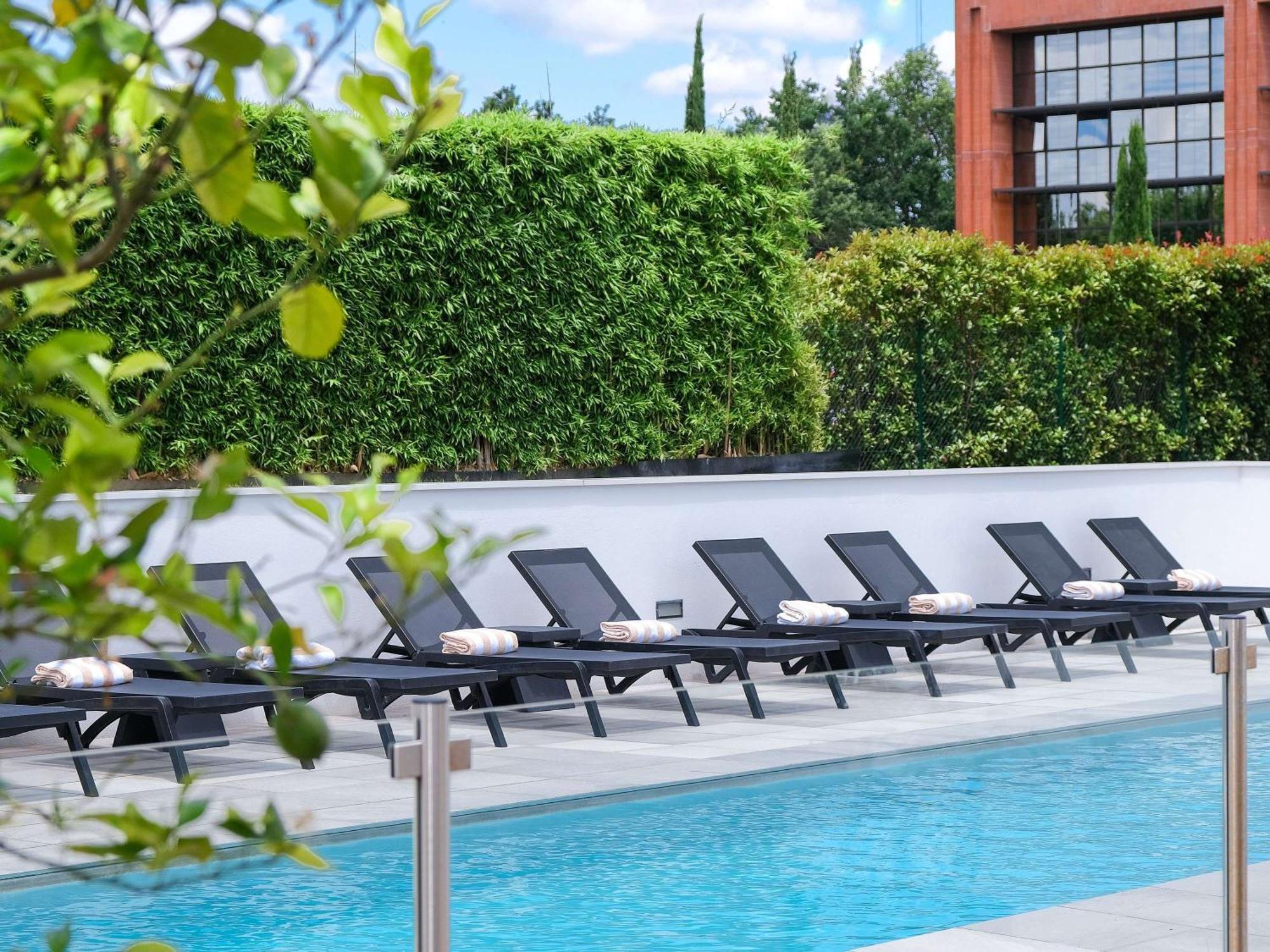 Ibis Styles Toulouse Labege Hotel Exterior photo