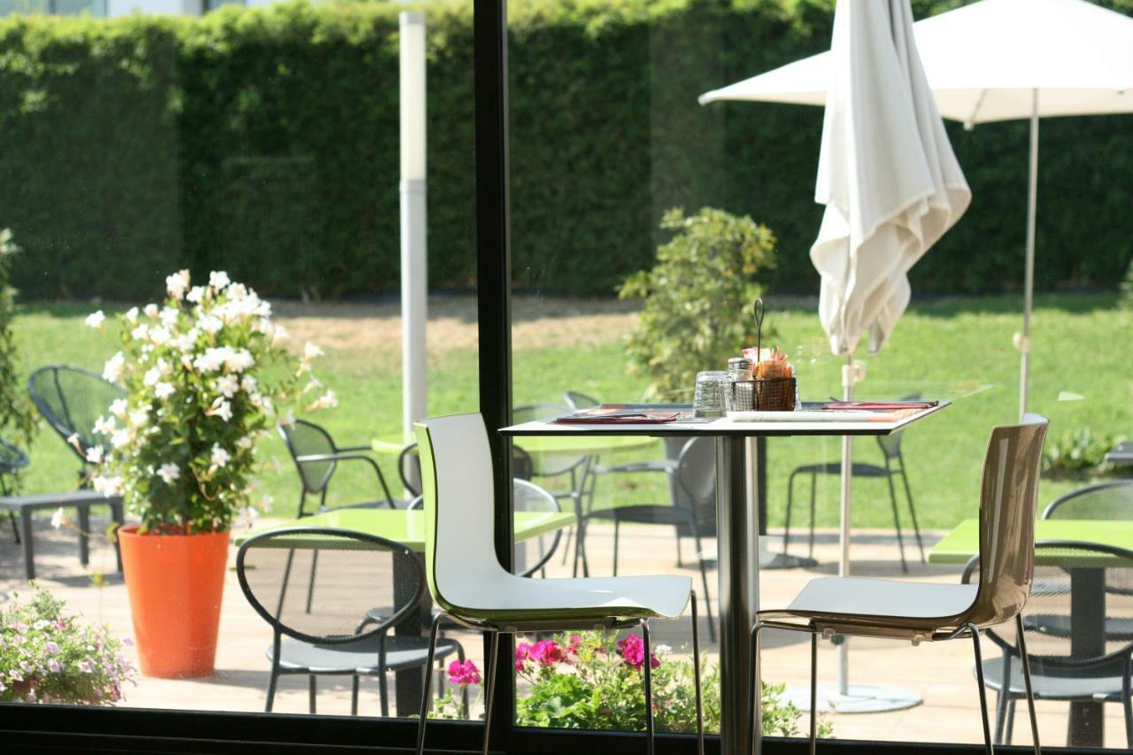 Ibis Styles Toulouse Labege Hotel Exterior photo